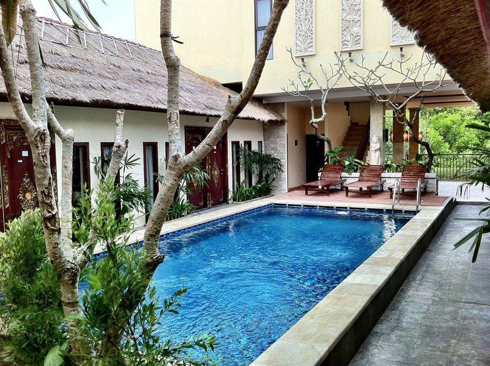 Coco De Heaven House Hotel Jimbaran  Exterior photo